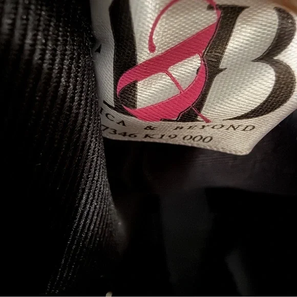 America & Beyond Bohemian Black and Cream Jacquard Beaded Tote Bag with Tassel - Picture 8 of 9